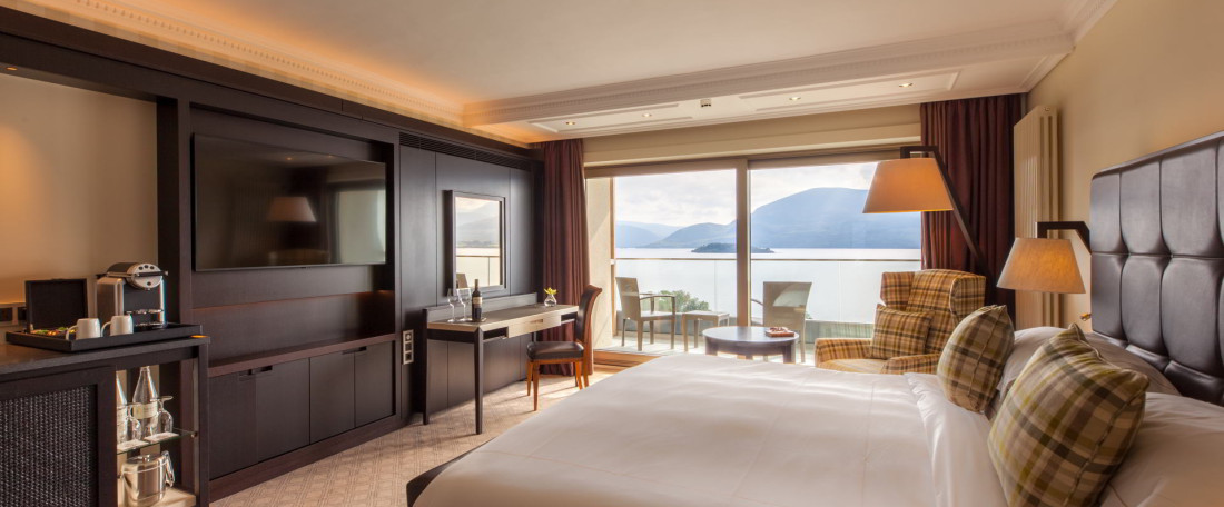 Deluxe Lakeview Room At The Europe Hotel